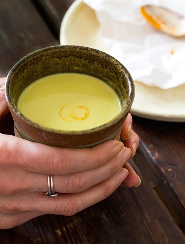 Soothing Turmeric Milk | anti-inflammatory, vegan