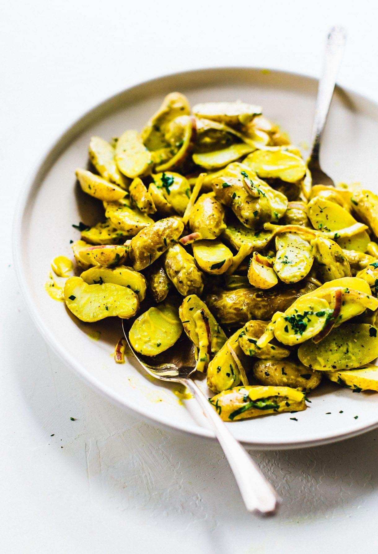 Sunshine Turmeric Potato Salad // golden potato salad // fingerling potato salad