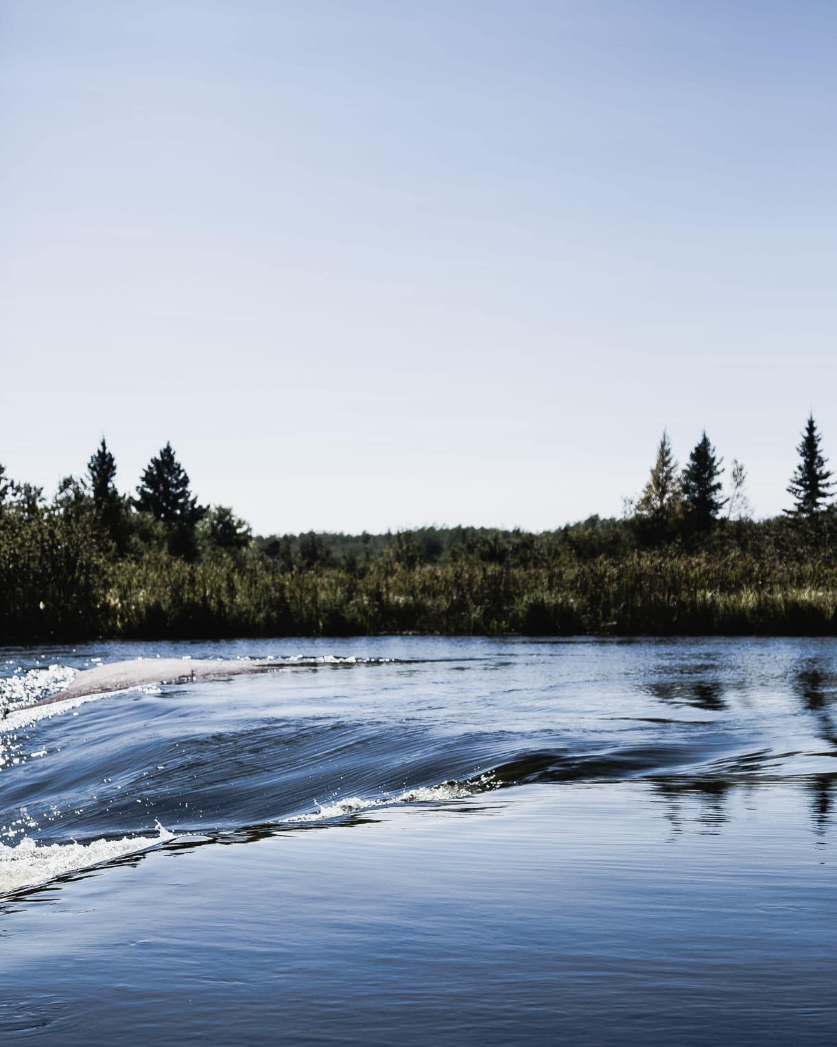 Traveling to Winnipeg, Manitoba // Pinawa Channel